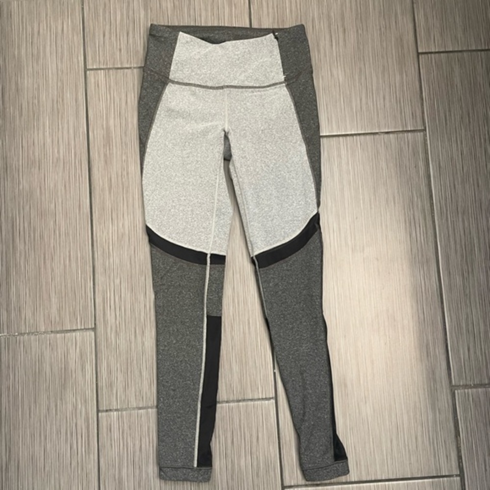 CALIA by Carrie Underwood Athletic Pants Size XSmall Gray